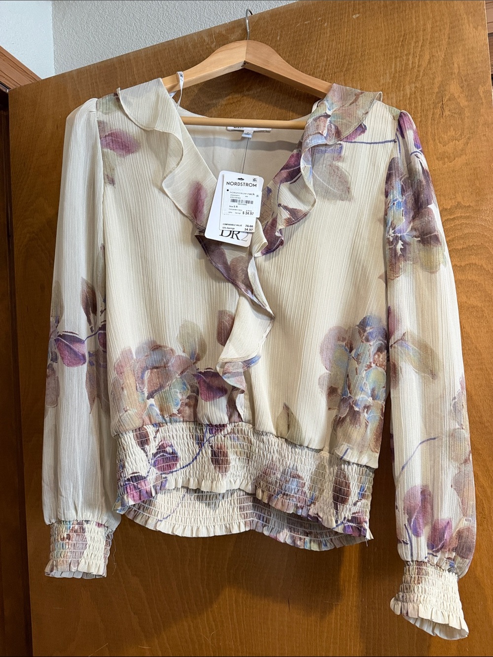 DR2 Cream Floral Ruffled Long-Sleeve Blouse